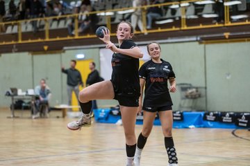 Bild 192 - wCJ SV Henstedt Ulzburg - HSG Herzhorn/Kollmar/Neuendorf : Ergebnis: 35:29